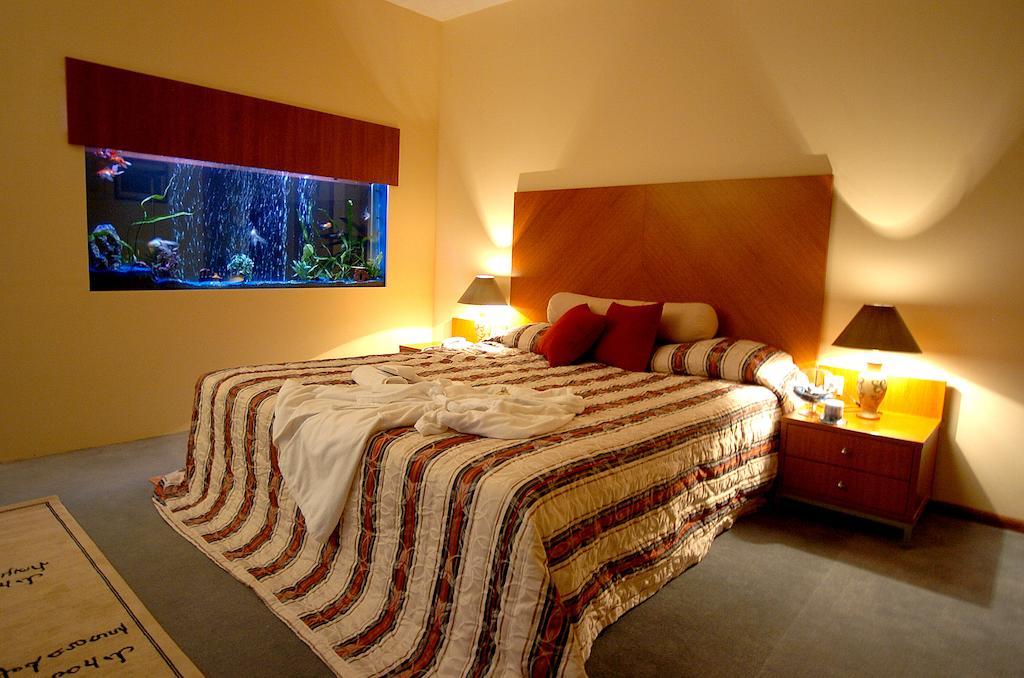 Hotel Tcc Plaza Skopje Room photo